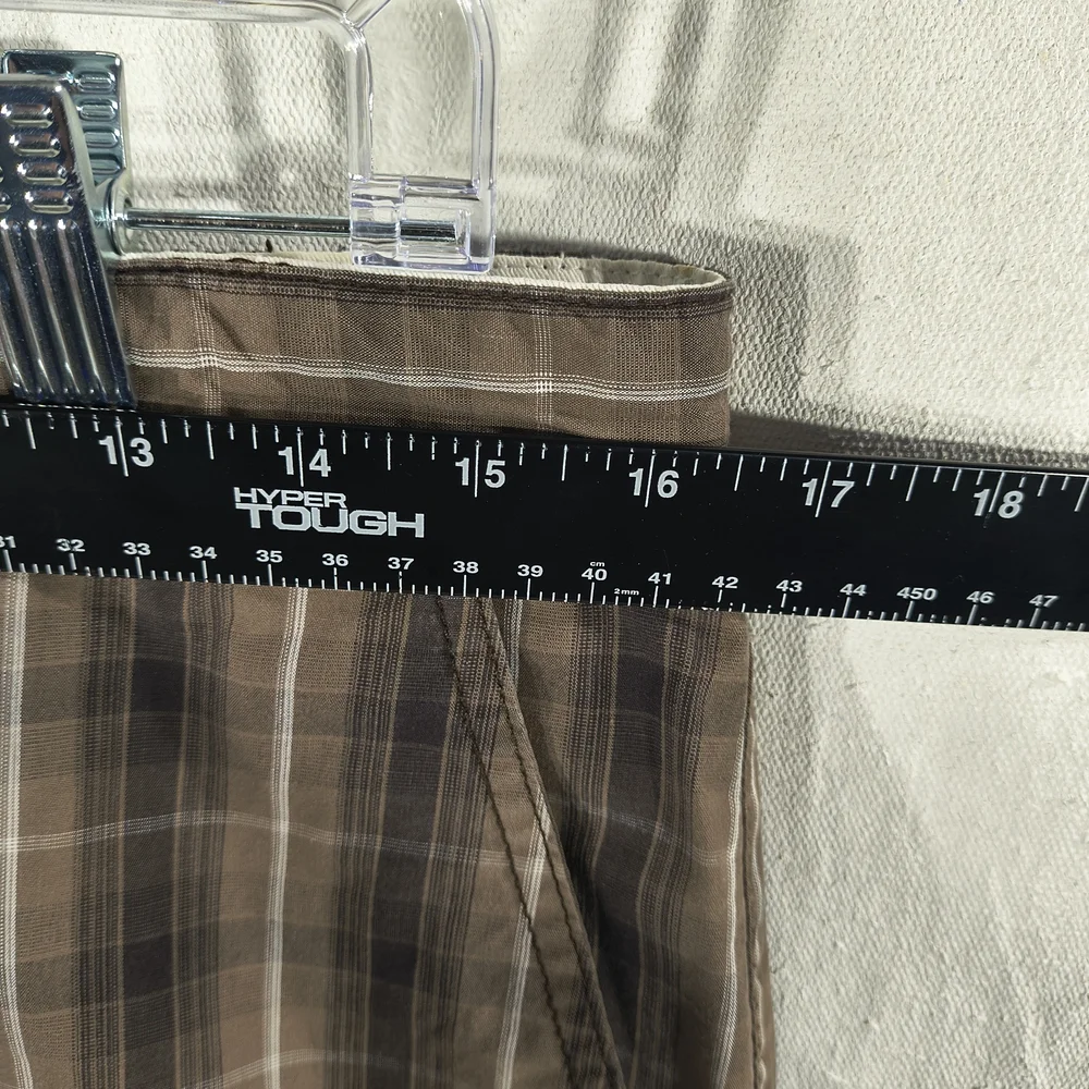 Island Republic Men's Size 32 Brown And Tan Plaid Shorts
